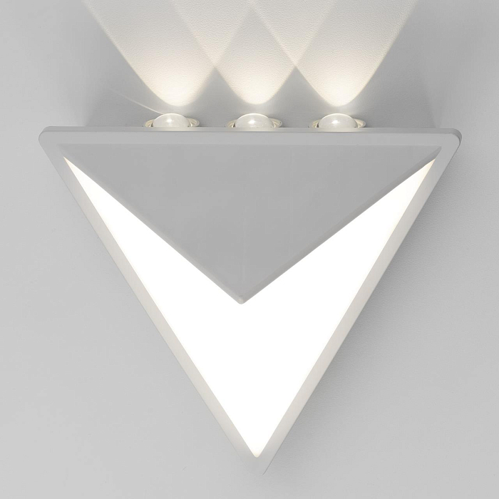 Уличный светильник  CLU0804WH