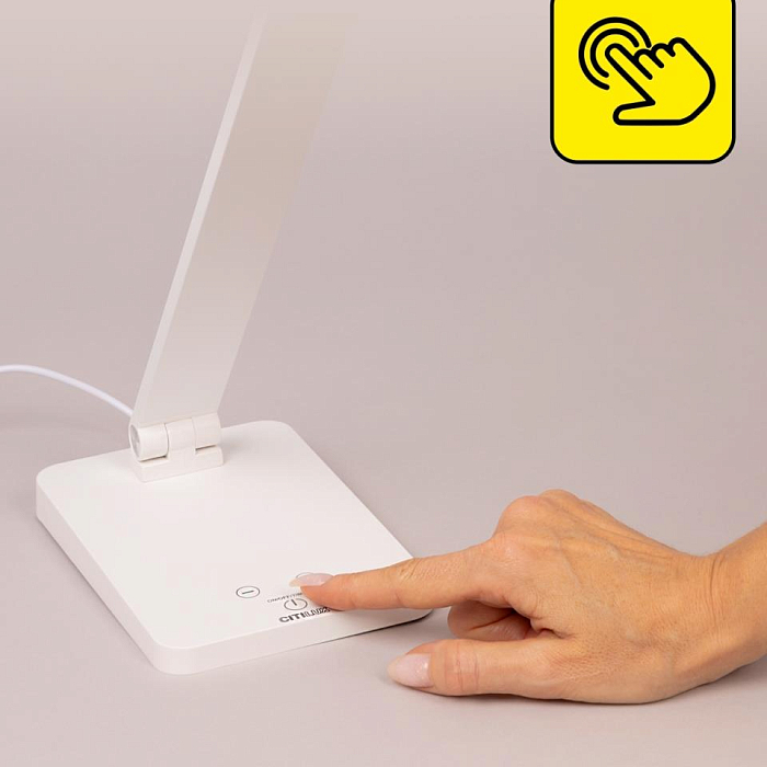 Настольная лампа  CL803080