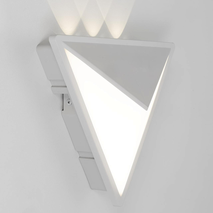 Уличный светильник  CLU0804WH