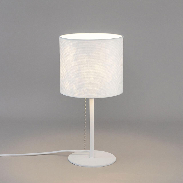 Настольная лампа  CL469810